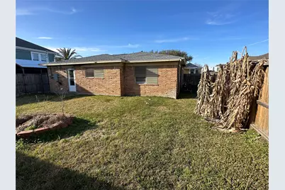 4511 Avenue R 1/2, Galveston, TX 77551 - Photo 26