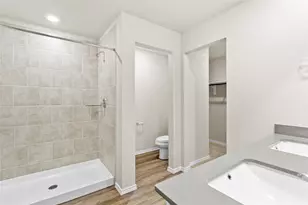 206 Rockbridge Dr, Huntsville, TX 77340 - Photo 6