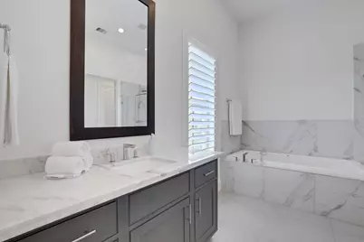 4045 Leeland Street, Houston, TX 77023 - Photo 42