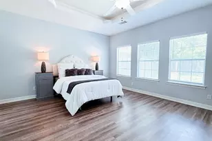 540 Springwood Dr, Conroe, TX 77385 - Photo 10