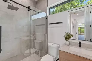 6822 Sidney St, Houston, TX 77021 - Photo 26