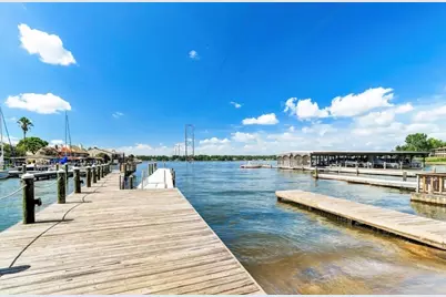 120 April Wind Drive E, Montgomery, TX 77356 - Photo 34