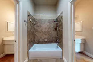 3502 Urban Woods Trail, Houston, TX 77008 - Photo 30