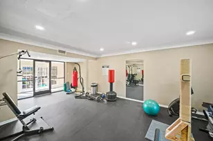 2475 Underwood St, Houston, TX 77030 - Photo 50