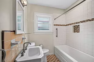 1706 W Main St, Houston, TX 77098 - Photo 26