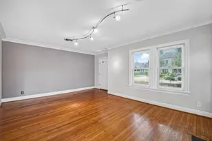 1706 W Main St, Houston, TX 77098 - Photo 8