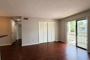 2750 Holly Hall St, Houston, TX 77054 - Photo 10