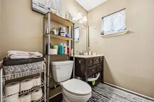 11507 Kirkvalley Dr, Houston, TX 77089 - Photo 22