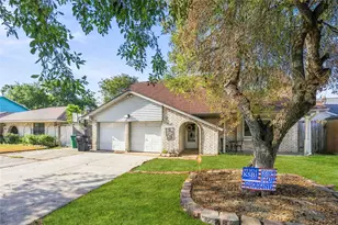11507 Kirkvalley Dr, Houston, TX 77089 - Photo 2