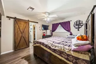 11507 Kirkvalley Dr, Houston, TX 77089 - Photo 18