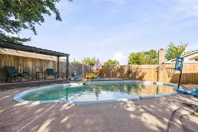 11507 Kirkvalley Drive, Houston, TX 77089 - Photo 6