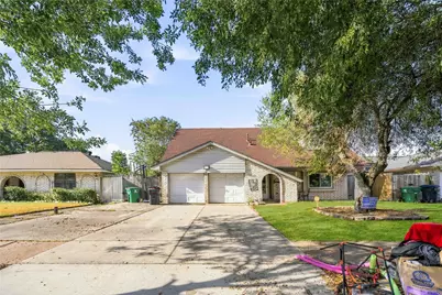 11507 Kirkvalley Drive, Houston, TX 77089 - Photo 1