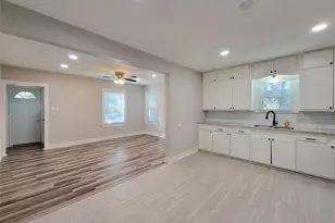 1113 San Jacinto St, Rosenberg, TX 77471 - Photo 10