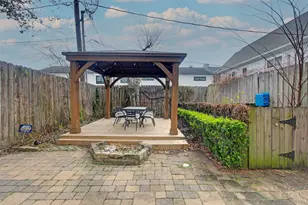 1711 Huldy St, Houston, TX 77019 - Photo 10