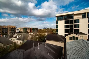 2423 W Main St, Houston, TX 77098 - Photo 32