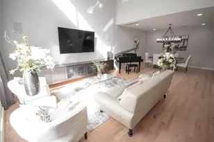 2423 W Main St, Houston, TX 77098 - Photo 6