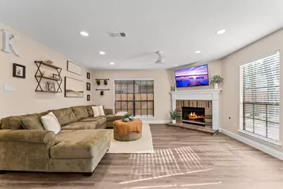 6 Dusky Meadow Place, The Woodlands, TX 77381 - Photo 12