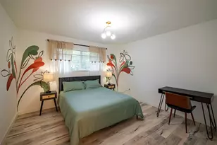 5918 Lattimer Dr, Houston, TX 77035 - Photo 14