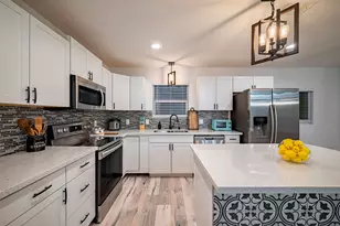 5918 Lattimer Dr, Houston, TX 77035 - Photo 28