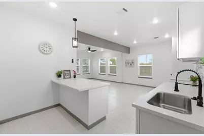 8306 Tidwell Road #A/B, Houston, TX 77028 - Photo 20