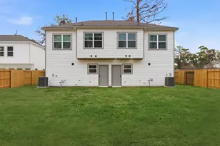 8306 Tidwell Rd, Houston, TX 77028 - Photo 38