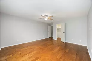 9850 Pagewood Ln, Houston, TX 77042 - Photo 24
