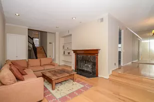 130 Sugar Berry Cir, Houston, TX 77024 - Photo 8