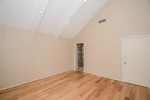 130 Sugar Berry Cir, Houston, TX 77024 - Photo 24