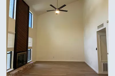 6401 Deihl Road #1011, Houston, TX 77092 - Photo 4