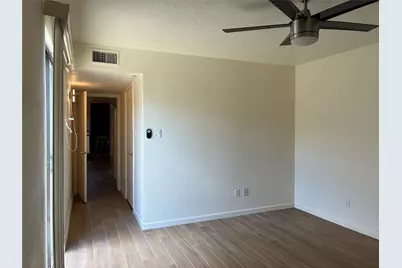 6401 Deihl Road #1011, Houston, TX 77092 - Photo 14
