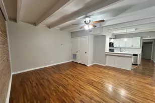 219 Marshall St, Houston, TX 77006 - Photo 2