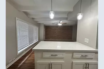 219 Marshall Street #243, Houston, TX 77006 - Photo 6