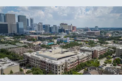 206 McGowen Street #2209, Houston, TX 77006 - Photo 22