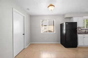 9631 Crail Dr, Spring, TX 77379 - Photo 10