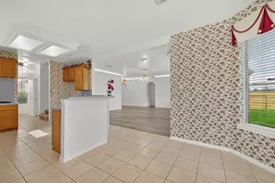 2103 5 Iron Dr, Houston, TX 77089 - Photo 14