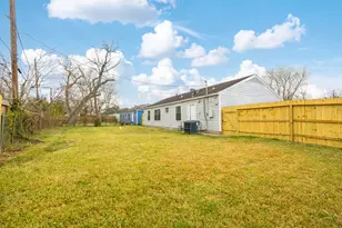 4901 Richfield Ln, Houston, TX 77048 - Photo 22