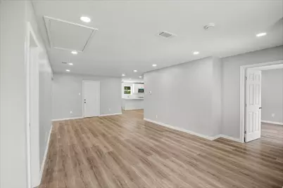 5115 Beechaven Street, Houston, TX 77053 - Photo 6