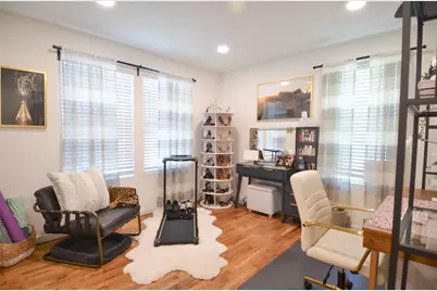 219 W 30th Street, Houston, TX 77018 - Photo 14