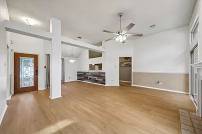 2202 Westwood Drive, Stafford, TX 77477 - Photo 2