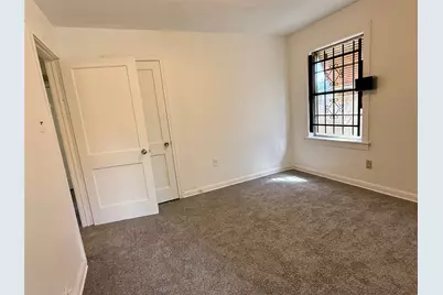 5326 Wenda Street, Houston, TX 77033 - Photo 8