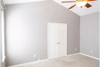 22 S Lace Arbor Drive, The Woodlands, TX 77382 - Photo 12
