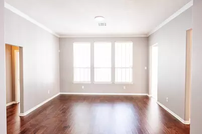 22 S Lace Arbor Drive, The Woodlands, TX 77382 - Photo 4