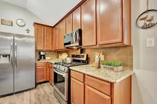 5011 Gulf Stream Ln, Bacliff, TX 77518 - Photo 10