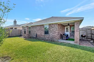 5011 Gulf Stream Ln, Bacliff, TX 77518 - Photo 32
