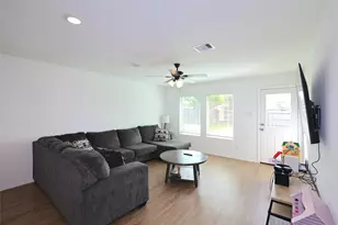 7430 Clover Chase Dr, Katy, TX 77493 - Photo 8