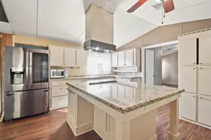 17317 E Greenleaf Ln, Conroe, TX 77306 - Photo 1