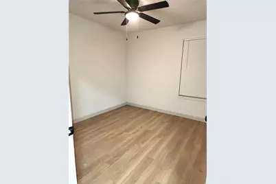 4906 Valley View Drive, La Porte, TX 77571 - Photo 16