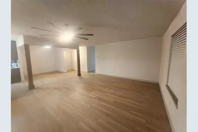 4906 Valley View Drive, La Porte, TX 77571 - Photo 4