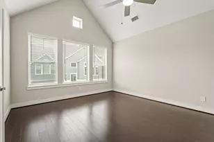 10972 Hewitt Cliff Ln, Houston, TX 77043 - Photo 14