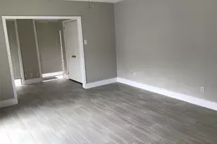 12633 Memorial Dr, Houston, TX 77024 - Photo 6